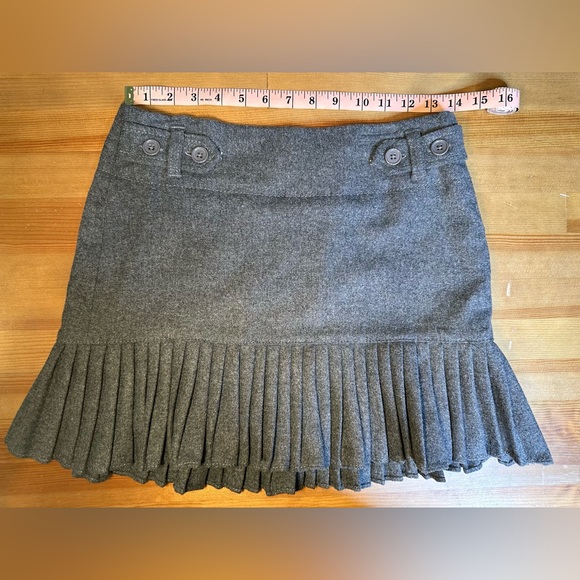 Gap Wool Pleated Mini Skirt Y2K - Picture 2 of 5